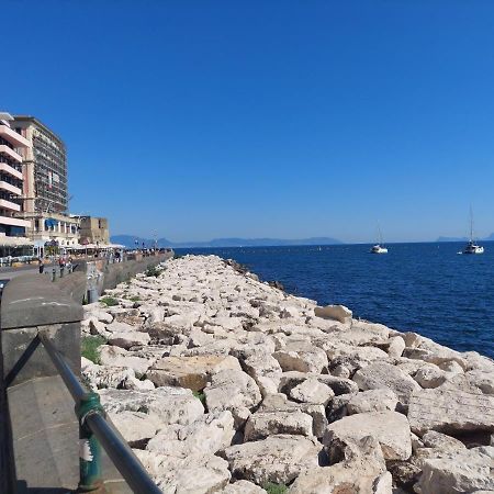 The Heart Of Naples - Neapolitana Apartment Exterior foto